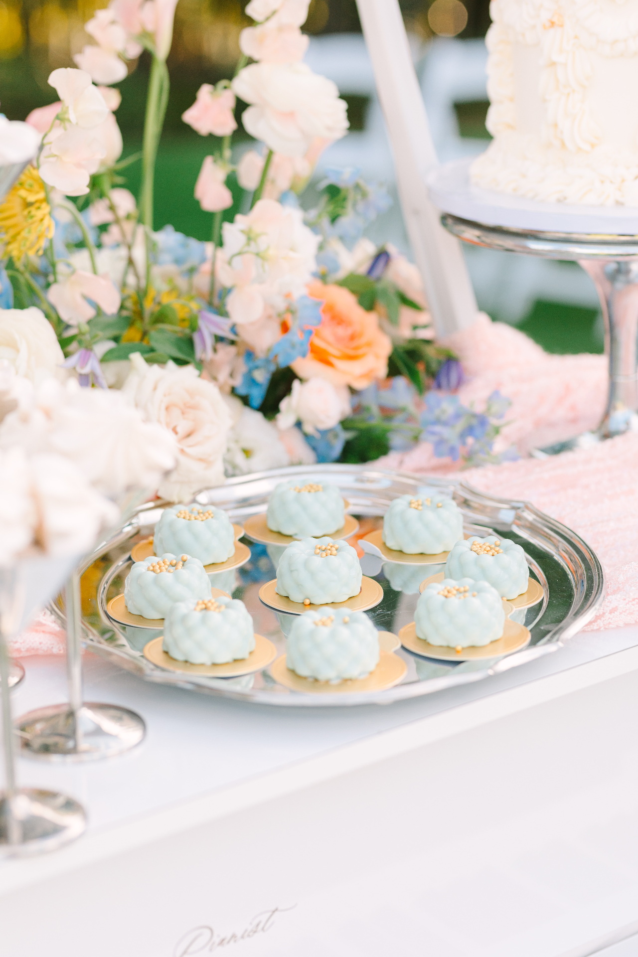 Book dessert table tasting